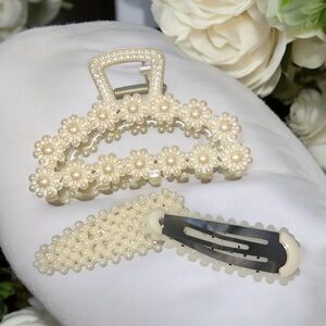 Faux Pearl Flower Claw Hair Clip & 2 Snap Clips Set 🤍